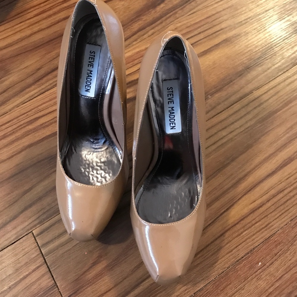 Steve Madden platforms - Picture 1 of 3