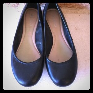 Aldo Black Leather Flats