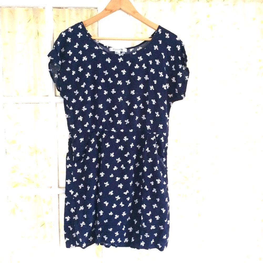 Comfy flattering dress w pockets
