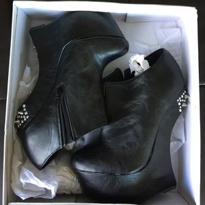 New in Box Heel Less Studded Booties