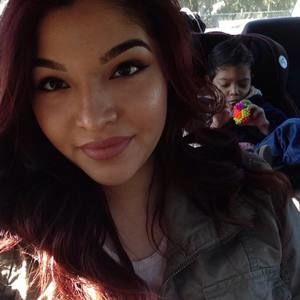 Meet your Posher, Alyssa