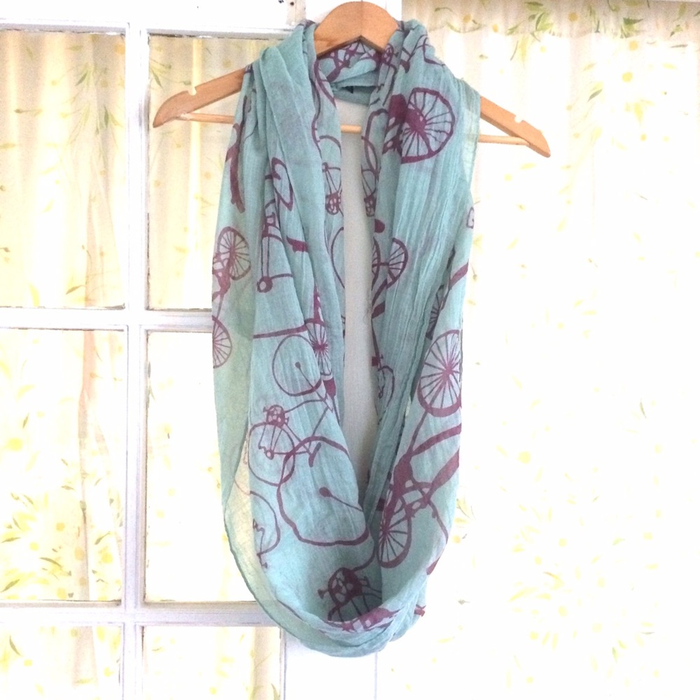 Bicycle scarf