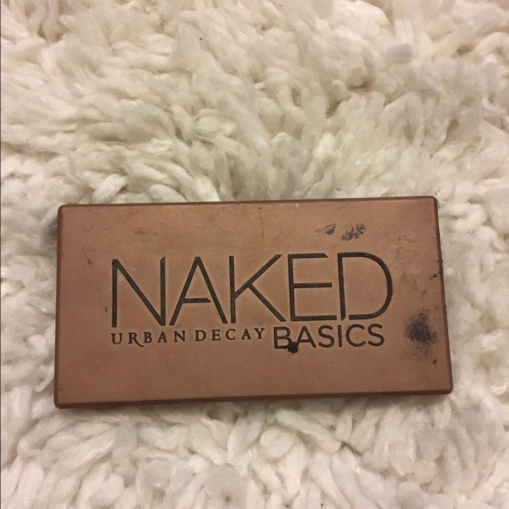 Urban decay naked basics palette