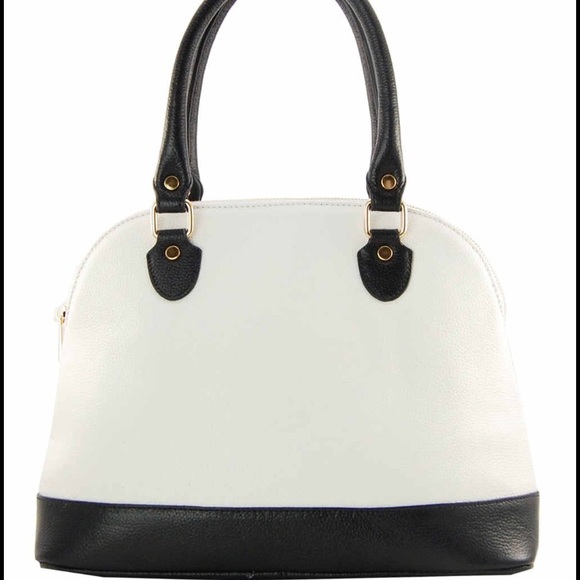 Lola Bernard Handbags - Lola Bernard purse NWT Lola Bernard Handbags - Lola Bernard purse NWT