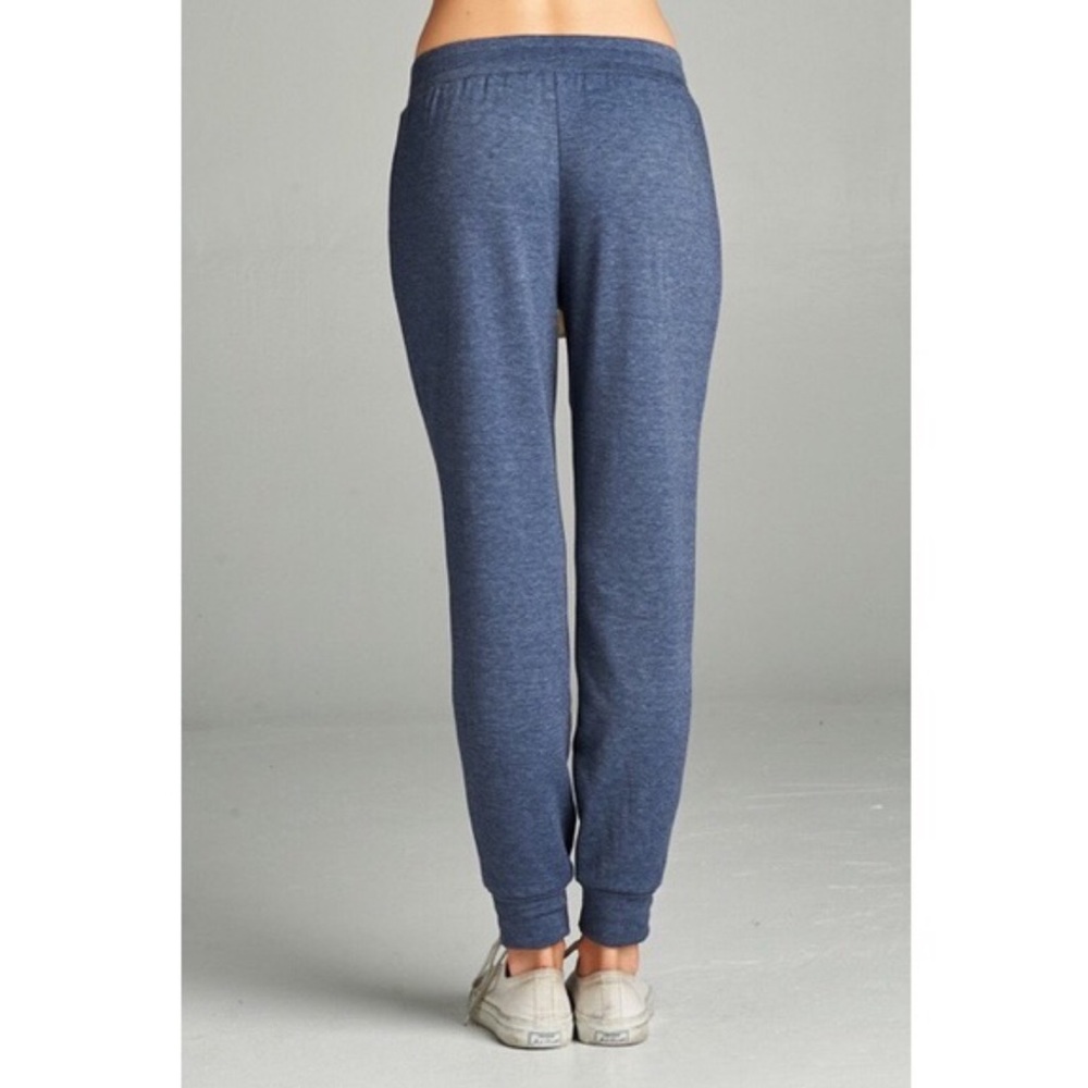 SOLD OUT! Joggers - Picture 3 of 3
