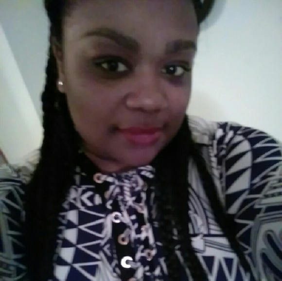 Meet your Posher, Robin - Picture 1 of 1