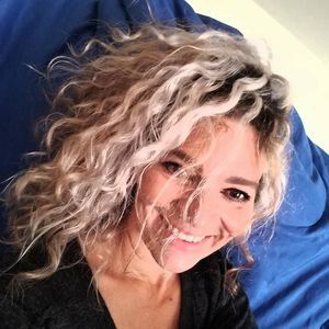 Meet your Posher, Sandra