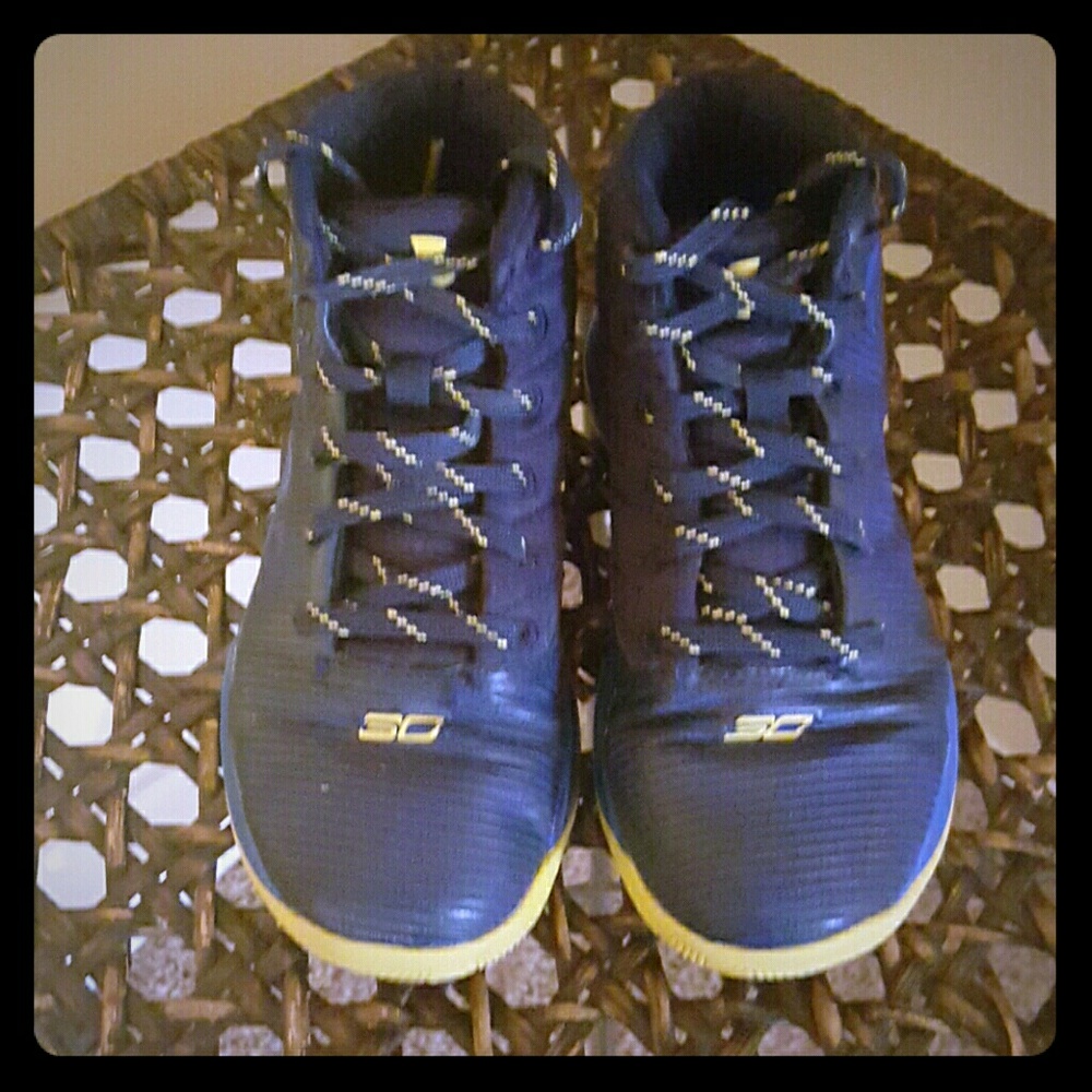 Curry 2.5 basketball shoes