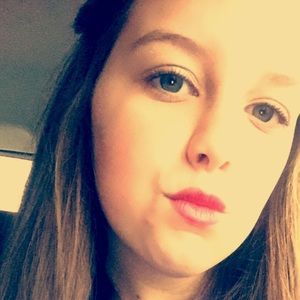 Meet your Posher, Allie