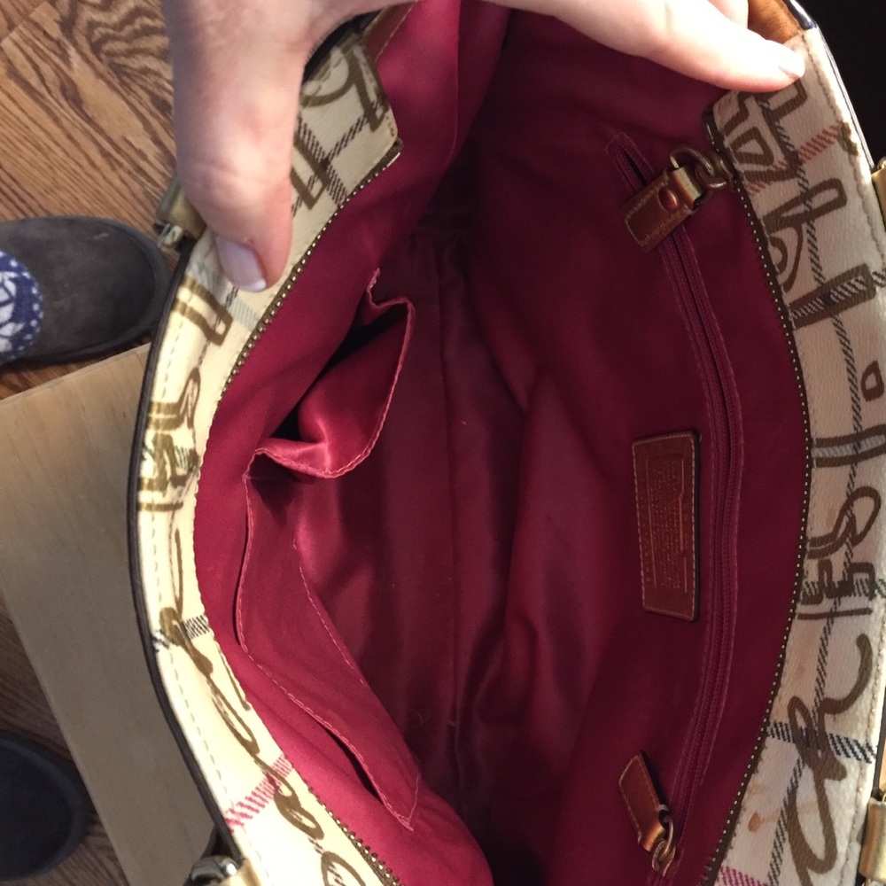 Authentic Coach leather handbag - Picture 2 of 4