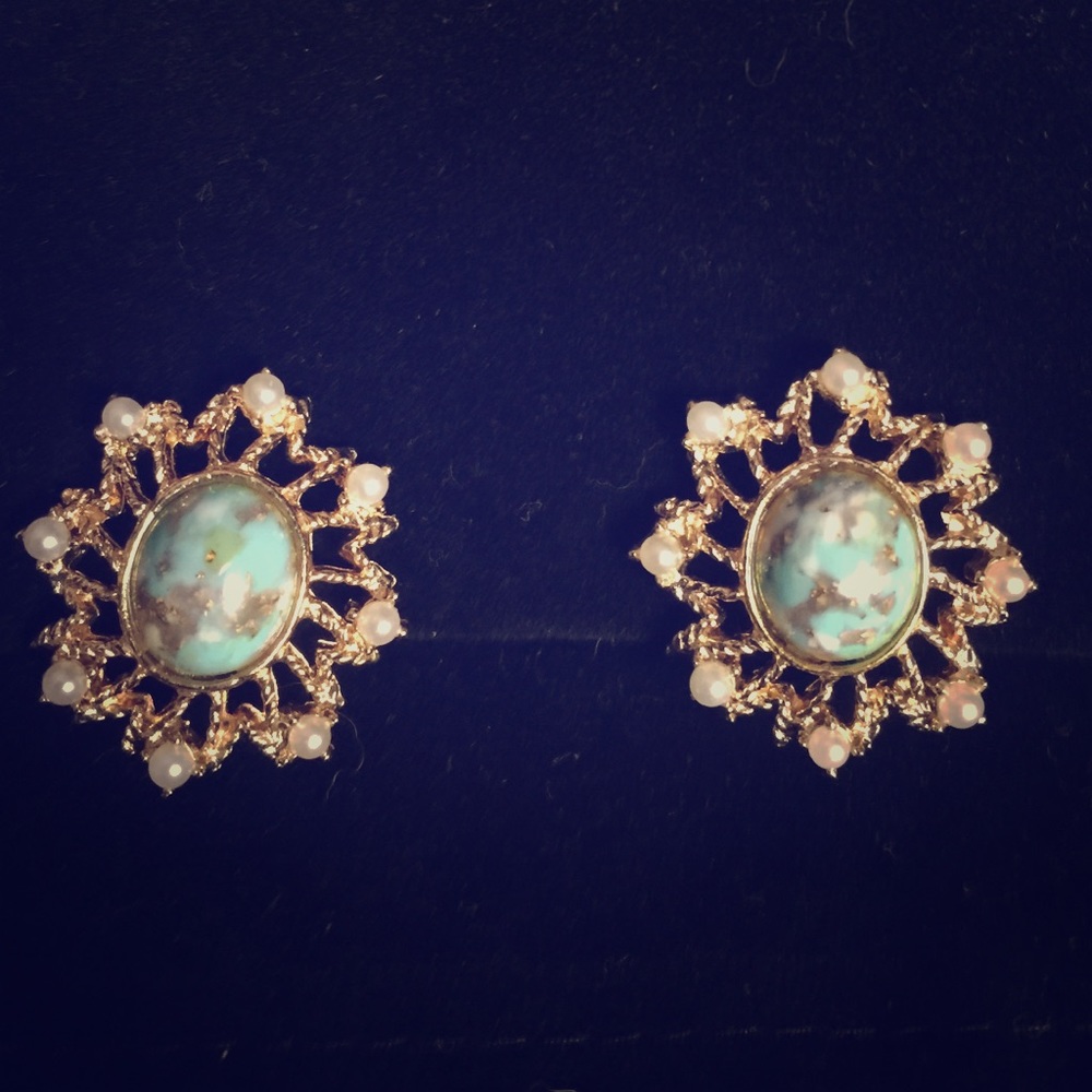 Vintage Gold-Tone Earrings