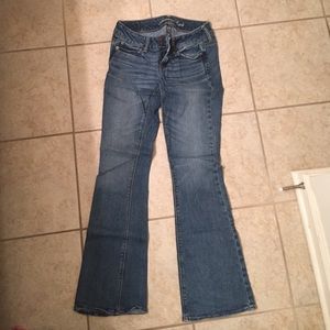 American eagle stretch artist jeans size 0