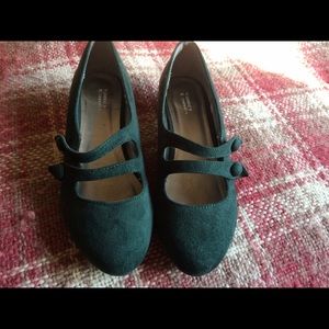 Valley Lane Emerald Green Mary Jane Heels Pumps