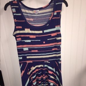 LuLaRoe Small Nicole- Sleeveless