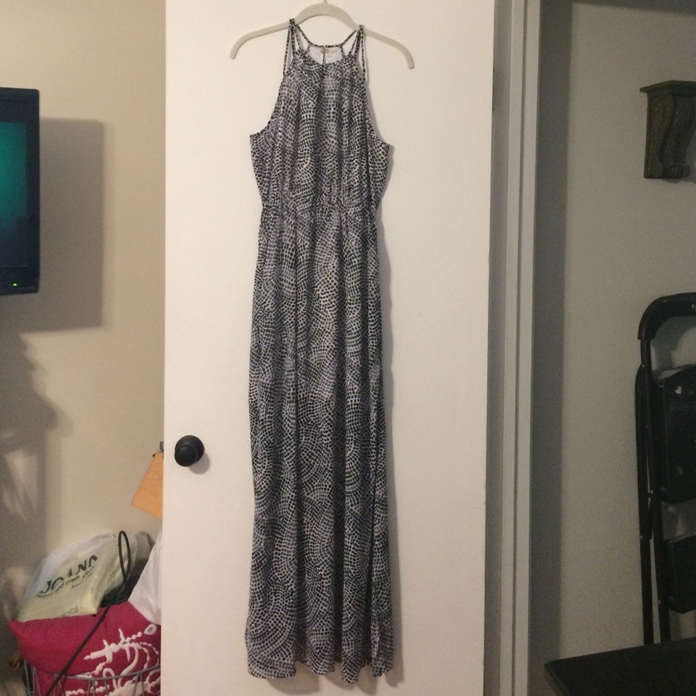 Black and white H & M print dress