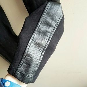Pants - SOLD - Black Faux Leather Leggings - Sz M Pants - SOLD - Black Faux Leather Leggings - Sz M