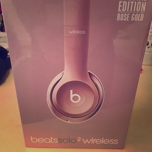 Beats Solo2 Wireless Special Rose Gold Edition