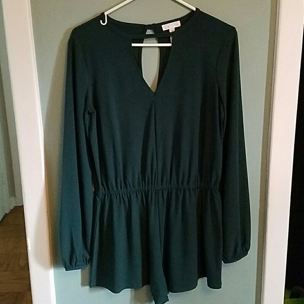 Awesome dark green jumper