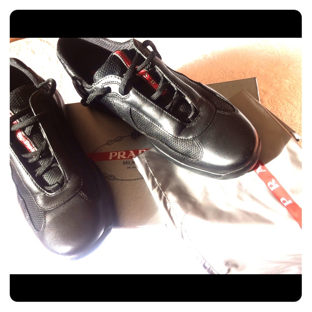 Prada - Leather & Mesh Sneakers -Nero