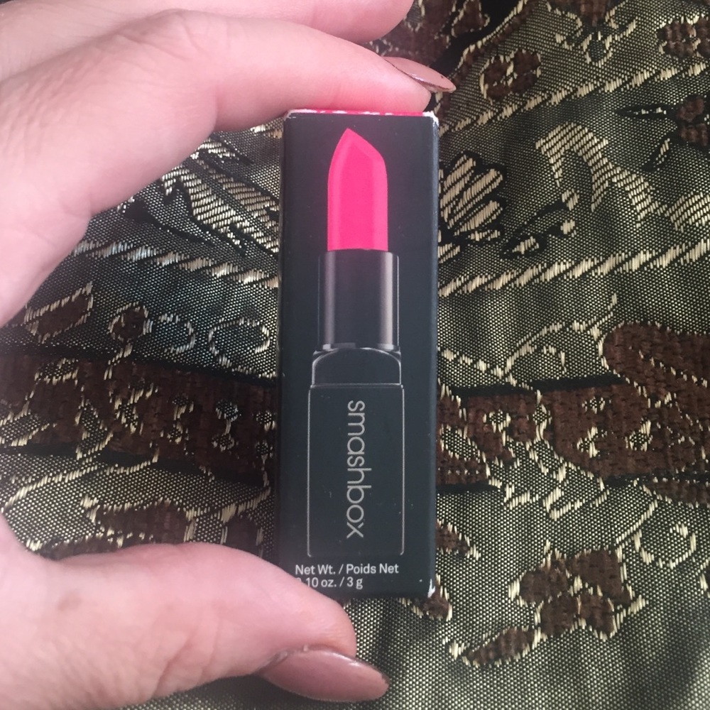 Brand new Smashbox Matte Talk to Me lipstick.