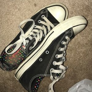 black converse