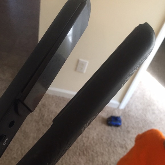 Flat iron - Picture 2 of 3