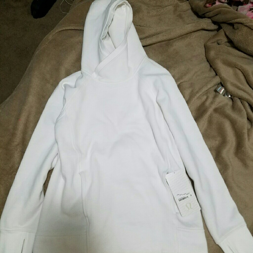 NWT, Lululemon Fleece Please pullover sz 10