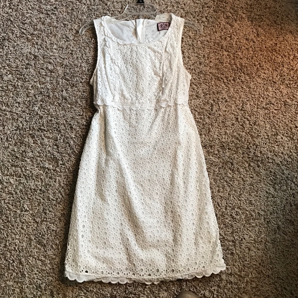 Final Sale. Juicy Couture white lace
