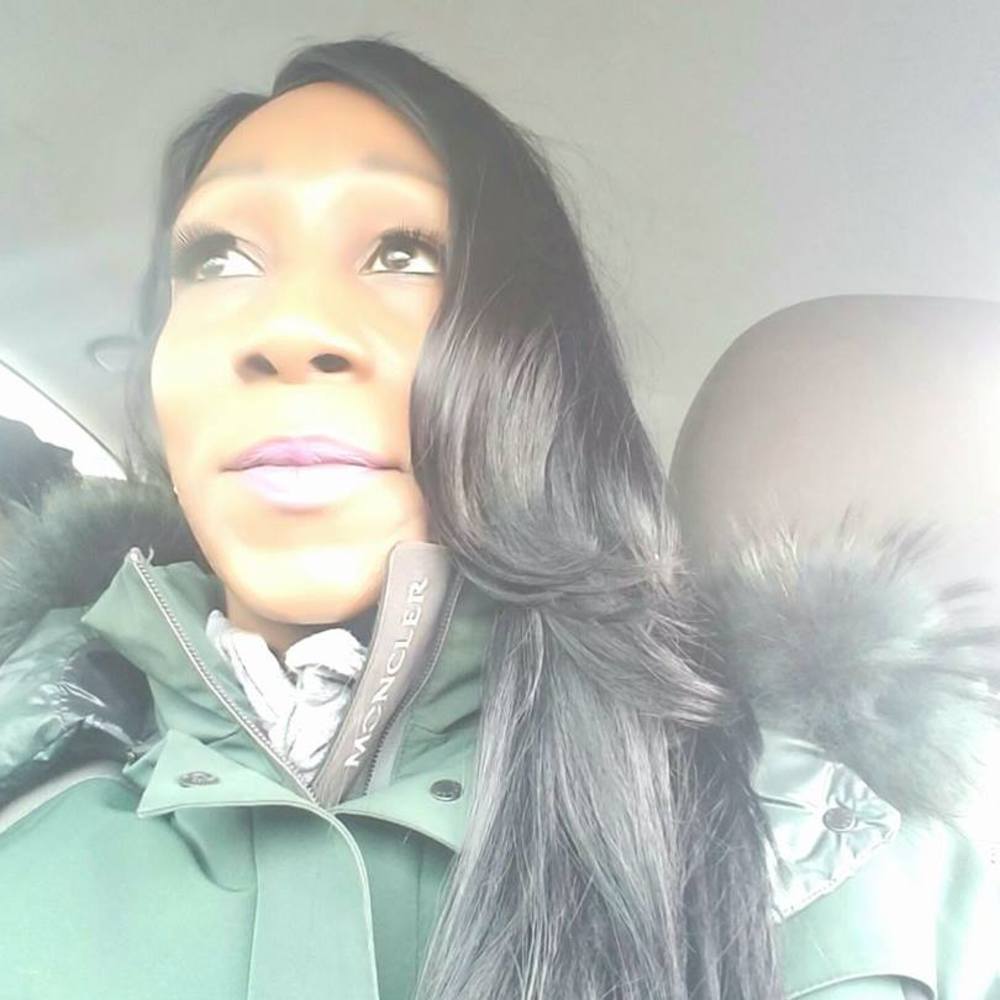 Meet your Posher, Chanel