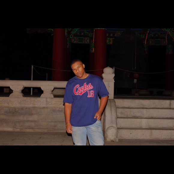 CUBS JERSEY Shirt - Picture 1 of 2