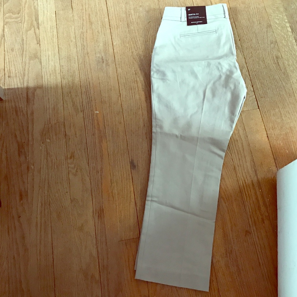 Banana Republic Martin Fit- 6 Petite. Tags on