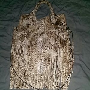 Top handle/Crossbody handbag.