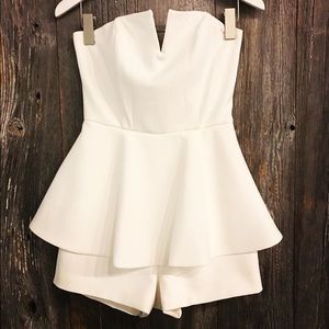 Peblum romper