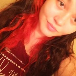 Meet your Posher, Lena