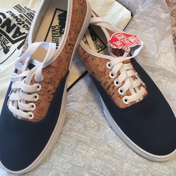 Vans Shoes - Vans Authentic Lo Pro