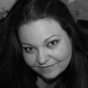 Meet your Posher, Alexia