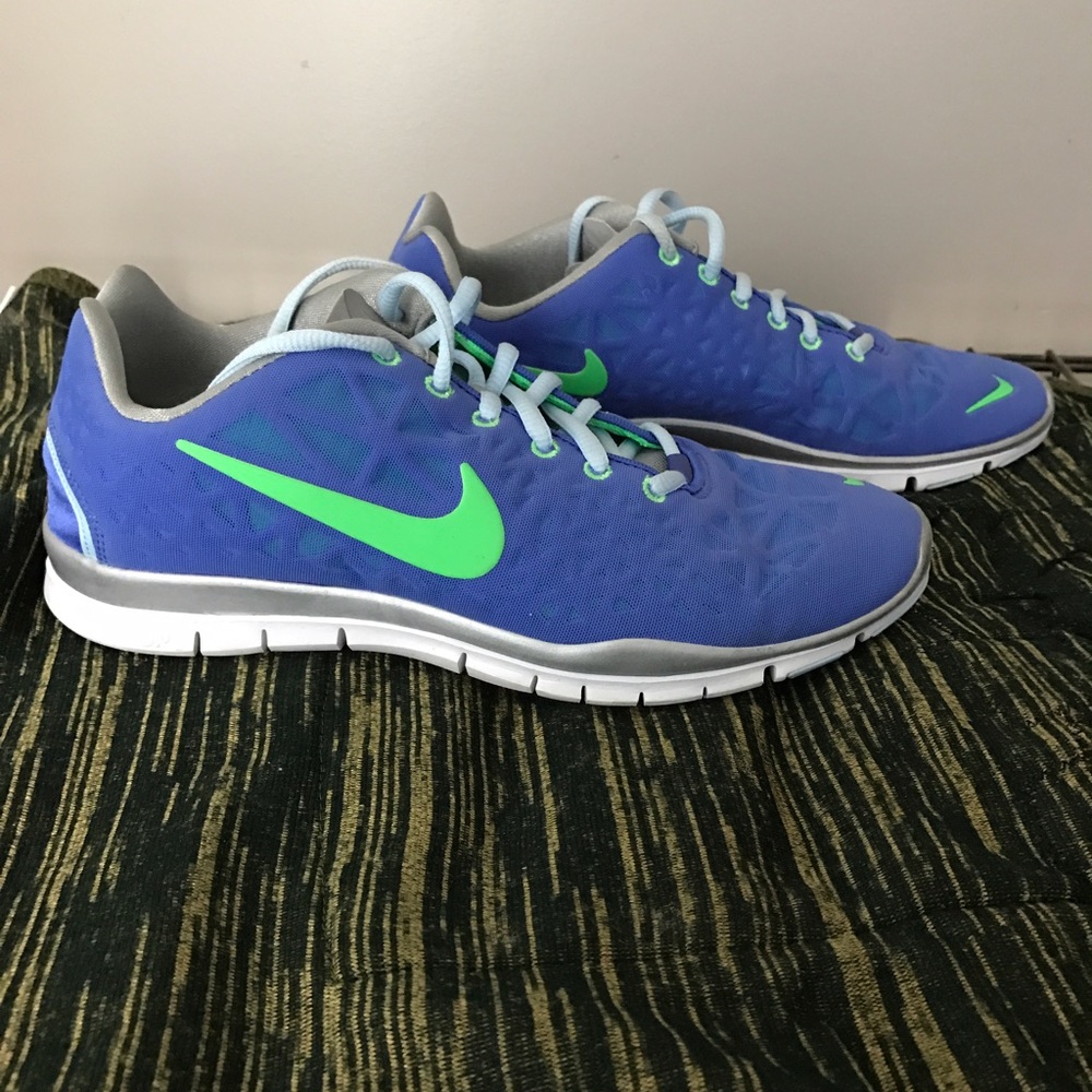 Nike free fit