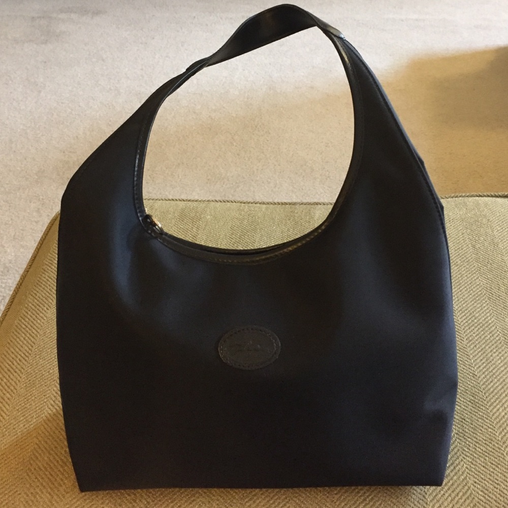 Longchamp purse