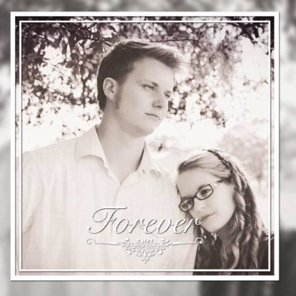 Meet your Posher, Esther - Picture 1 of 1