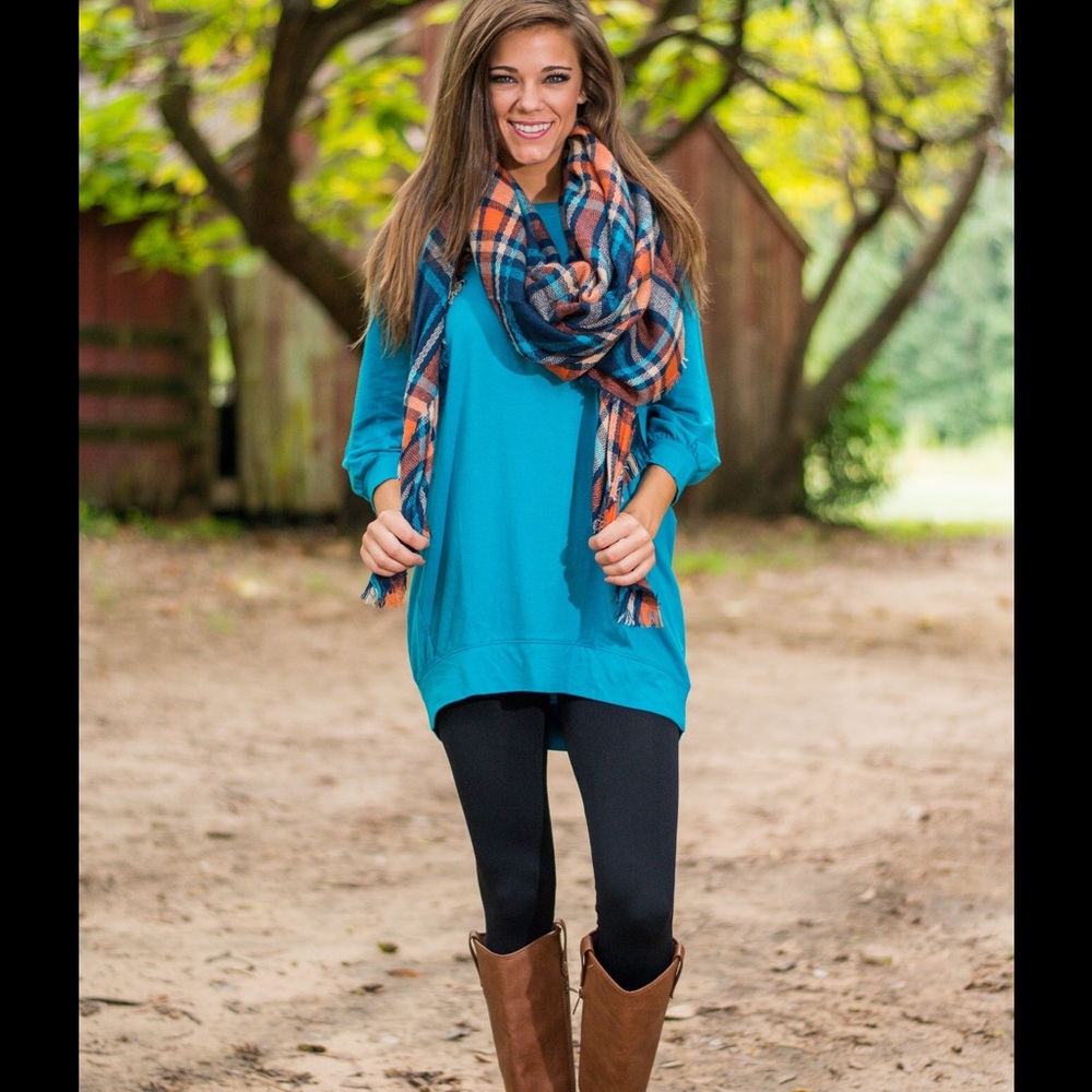 BNWOT new slouchy dolman teal shirt