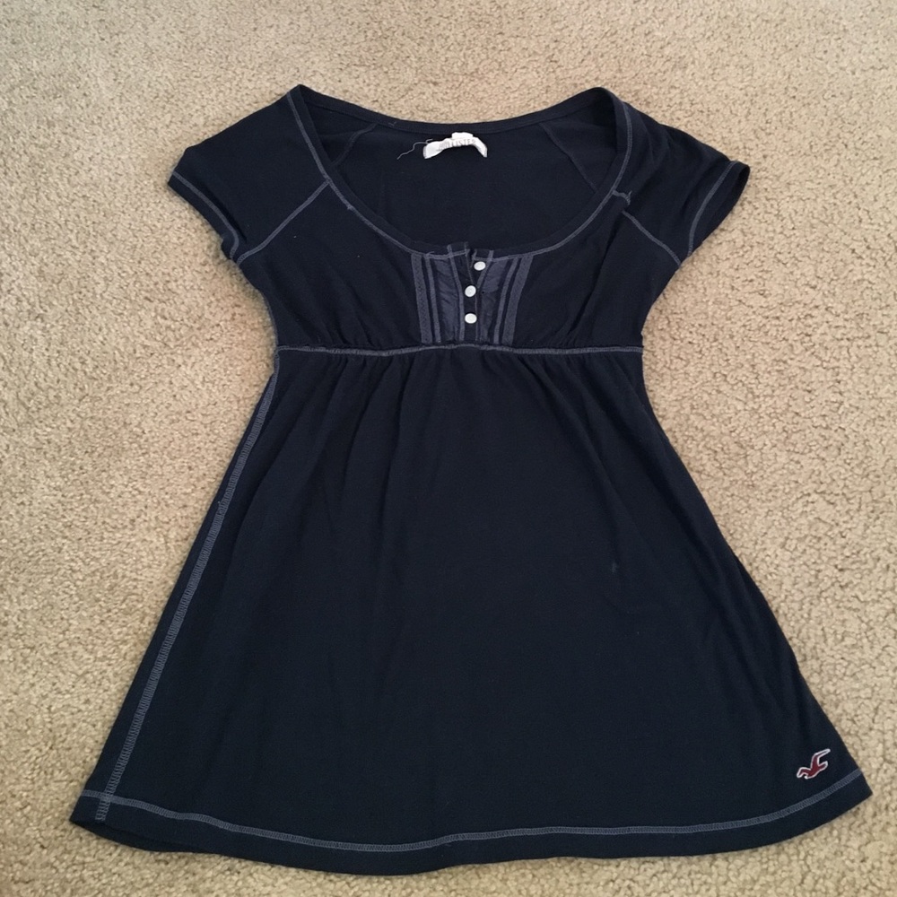 Navy blue top