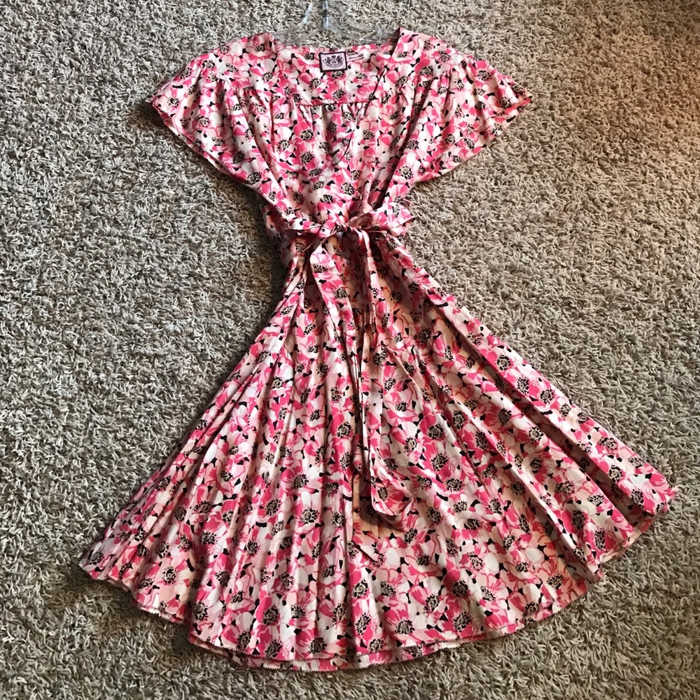 Final Sale.  Juicy Couture Pretty in  Pink floral
