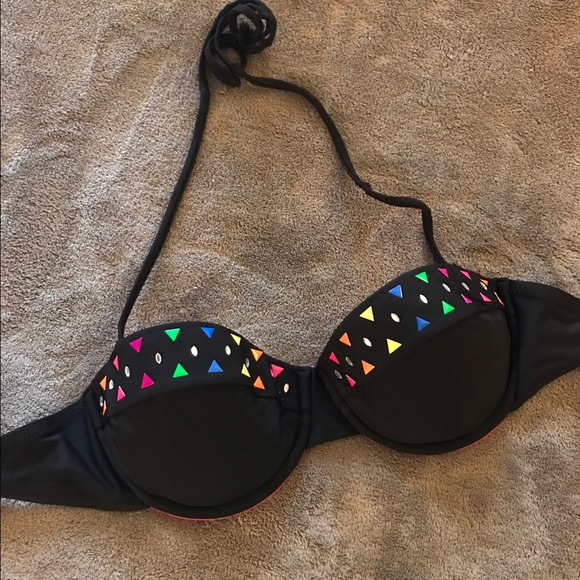 Bikini top - Picture 1 of 2