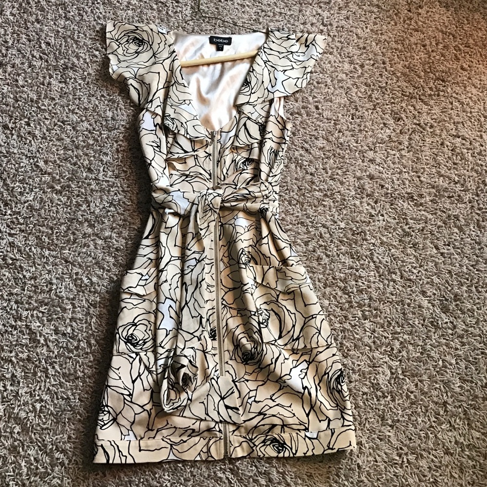 Bebe.  Final Sale.  Elegant yet romantic
