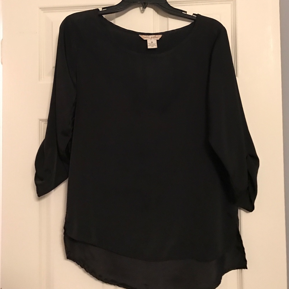 Black blouse 3/4 sleeve super cute