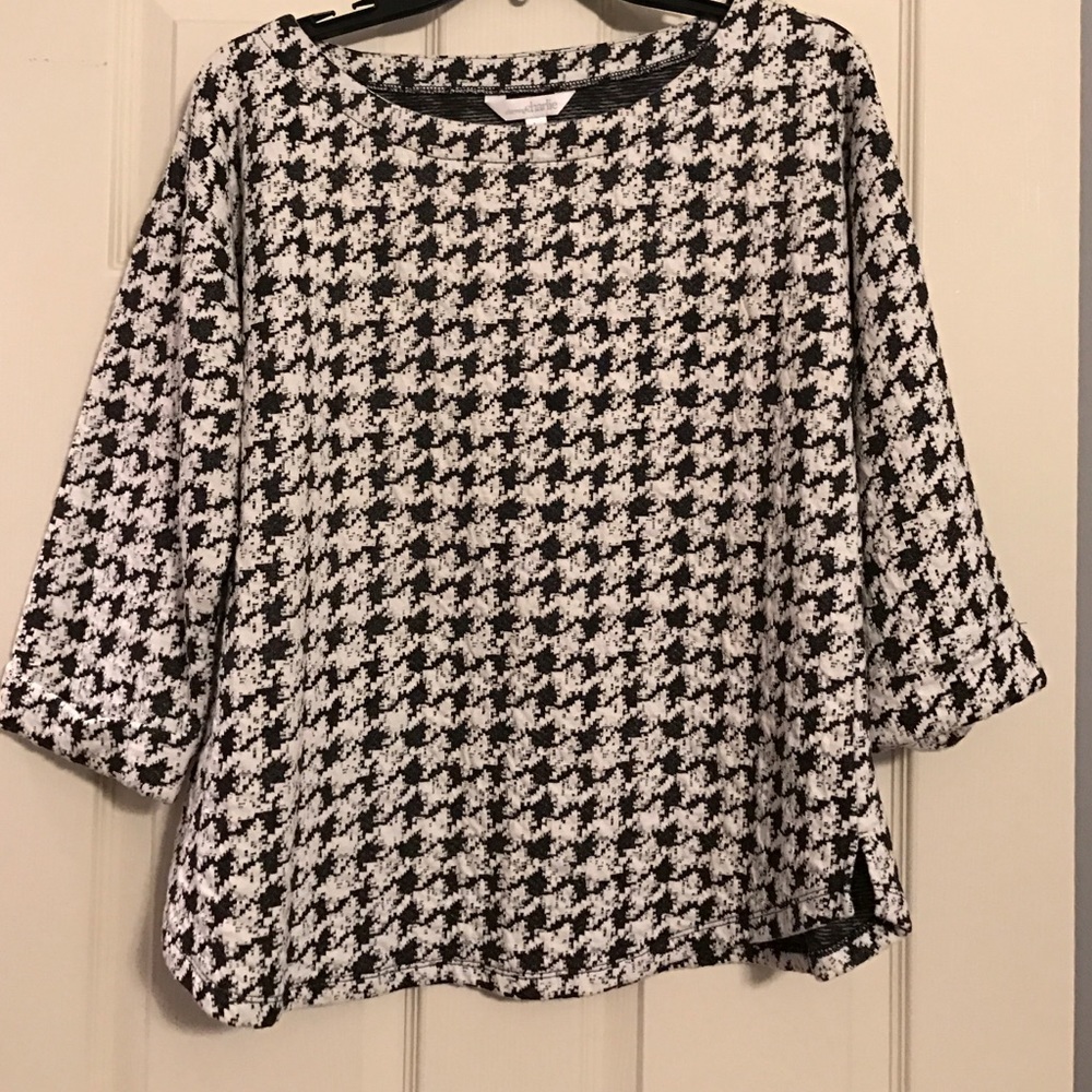 Charming Charlie top 3/4 sleeves NWOT