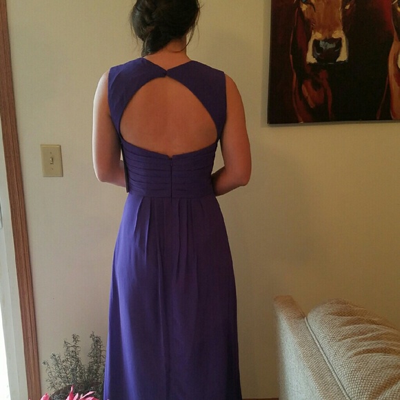 Formal dresses - Picture 2 of 2