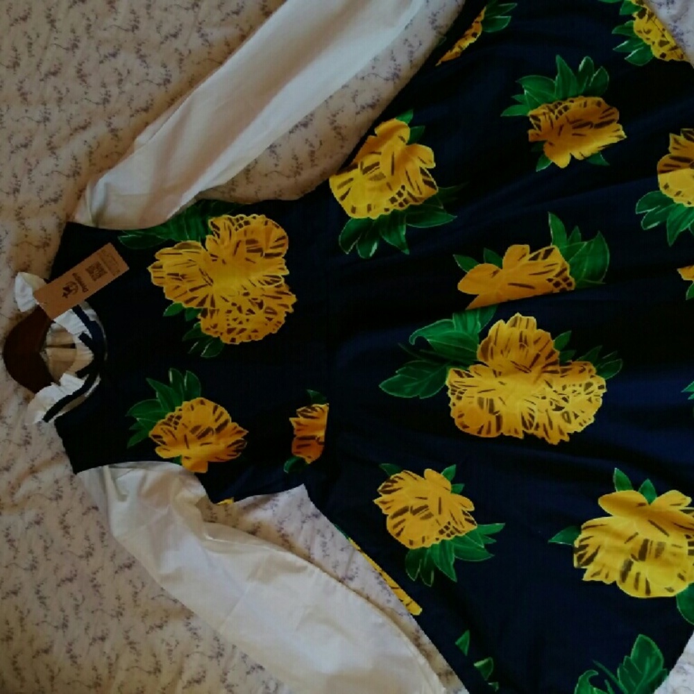 Girl two piece outfit size 8 and 10