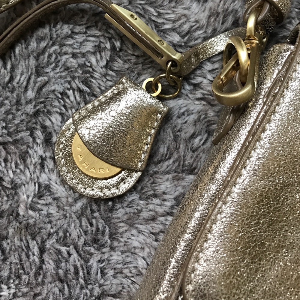FLASH SALE Metallic Gold Tahari Purse - Picture 2 of 4