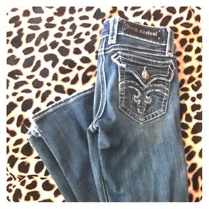 💥Rock revival jeans sz 26 Debbie straight leg💥